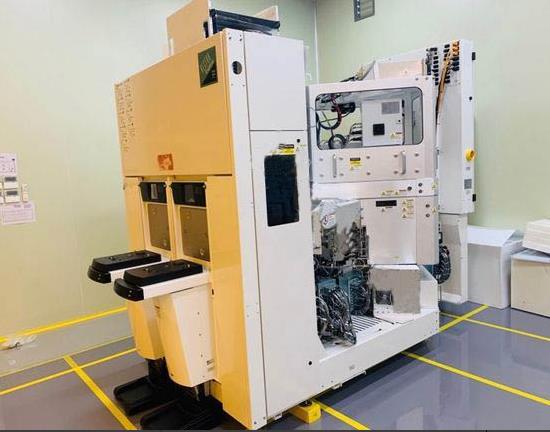 LAM RESEARCH VECTOR Express 半导体设备翻新实机图